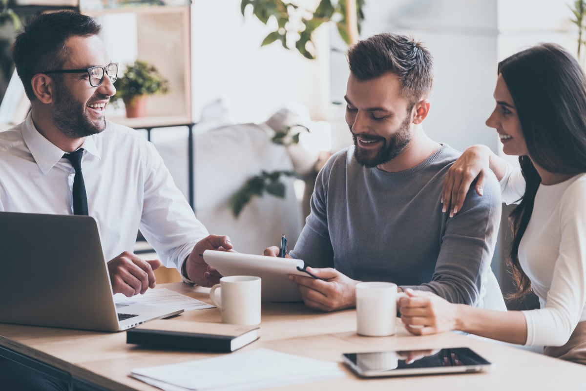 couple with agent image